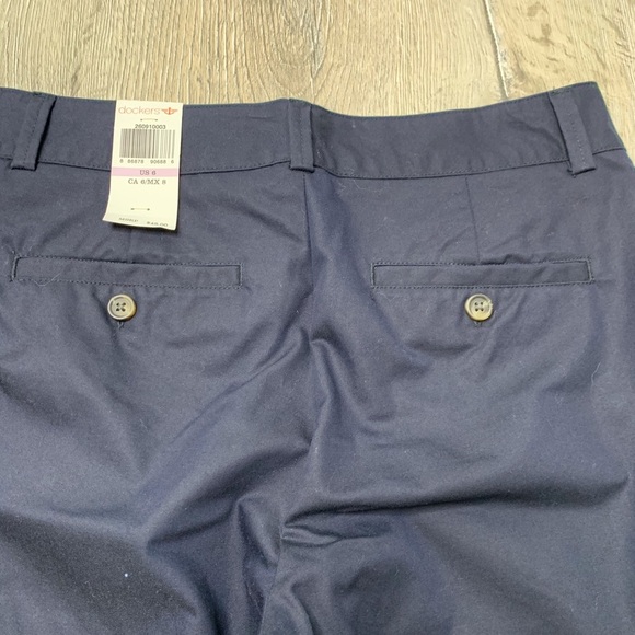 Dockers Blue Khaki Capri Pants - Picture 5 of 6